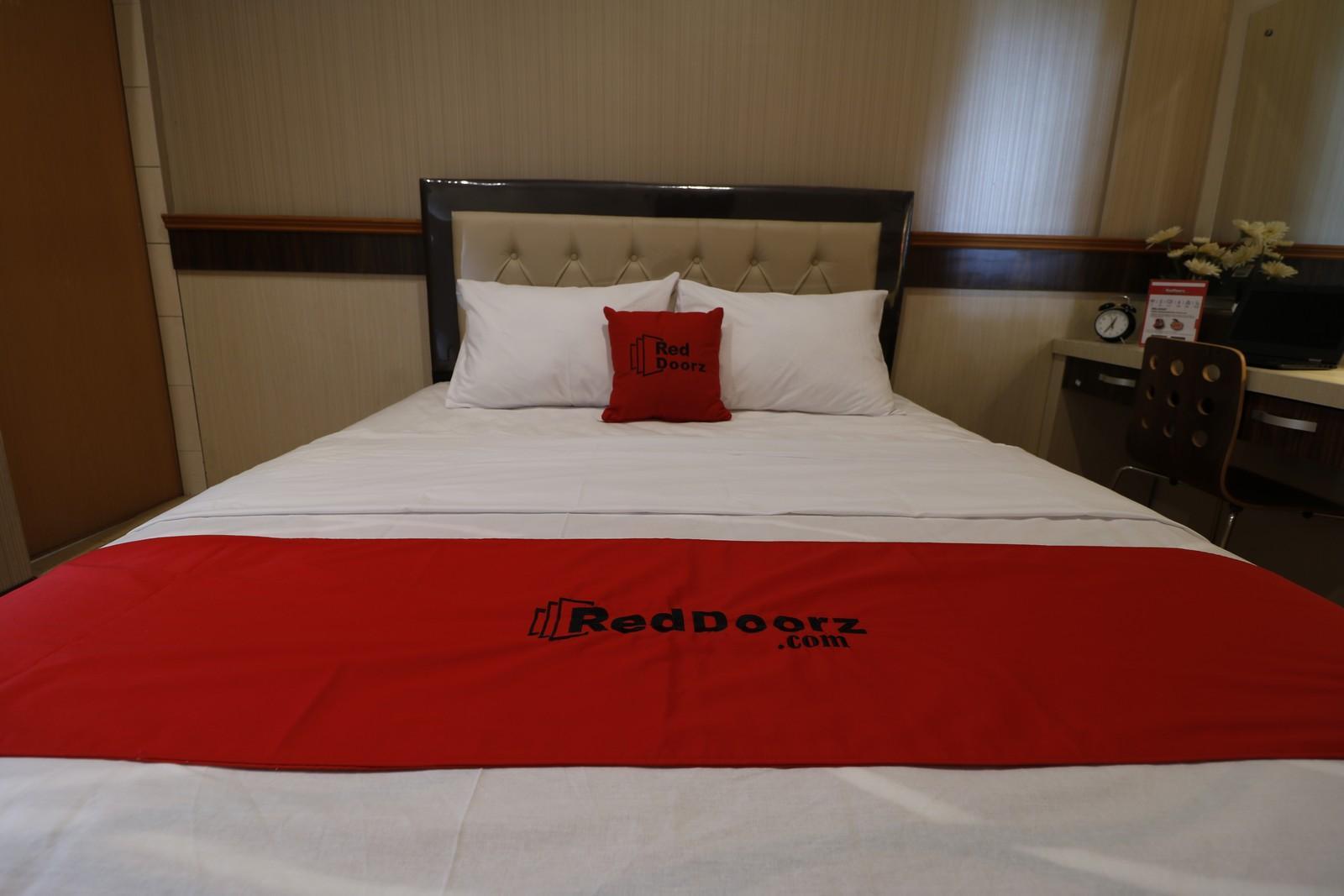 Reddoorz Plus Near Universitas Sumatera Utara Medan Kültér fotó