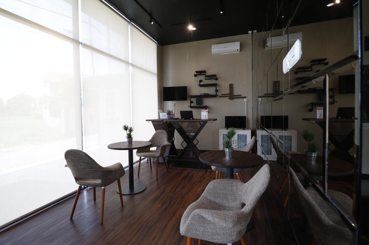 Reddoorz Plus Near Universitas Sumatera Utara Medan Kültér fotó